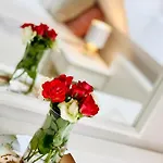 Appartamento Dwupietrowy Z Dwoma Sypialniami ,salonem I Darmowym Parkingiem W Centrum Miasta Pod Zlotym Lwem V *