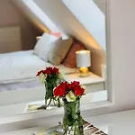 Apartment Dwupietrowy Z Dwoma Sypialniami ,salonem I Darmowym Parkingiem W Centrum Miasta Pod Zlotym Lwem V