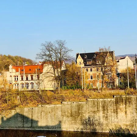 Dwupietrowy Z Dwoma Sypialniami ,salonem I Darmowym Parkingiem W Centrum Miasta Pod Zlotym Lwem V * Kłodzko